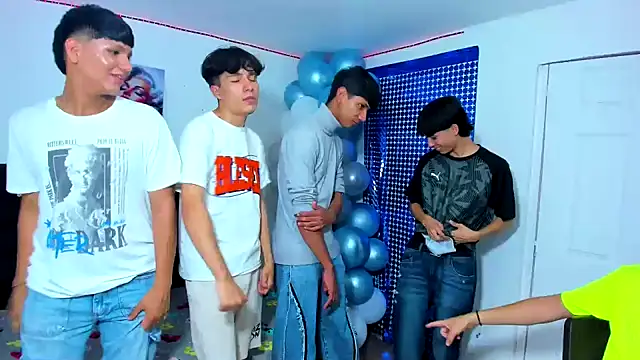 Alexander and Xiao online show from March 12, 2025, 9:45 pm