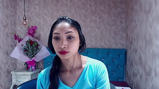 MadelineDoll online show from February 16, 2025, 4:42 pm