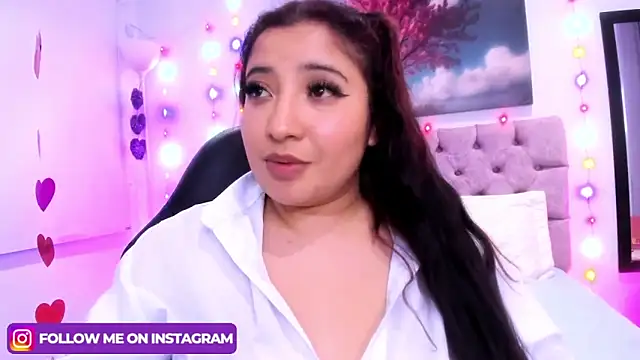 Emma monserrat online show from January 30, 2025, 9:47 am