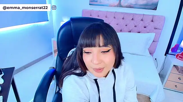 Emma monserrat online show from March 20, 2026, 8:14 pm