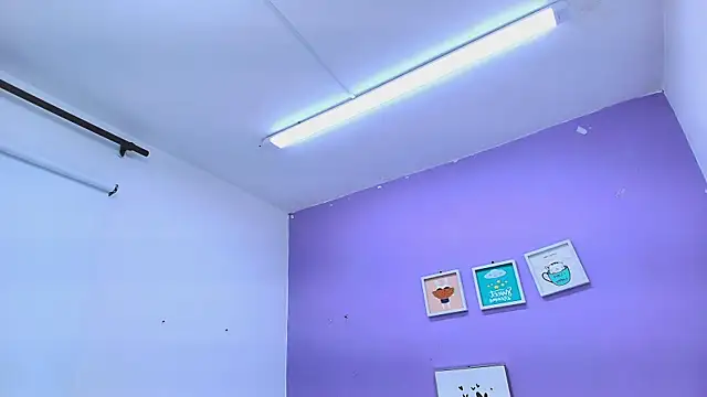 veronica sinner  online show from January 26, 2025, 12:01 pm