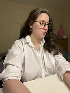 hungry1bunny online show from February 23, 2026, 10:51 pm