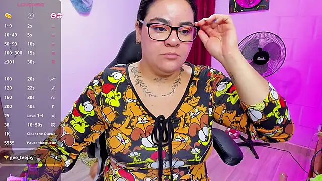 Sharon hils online show from December 22, 2024, 1:33 pm