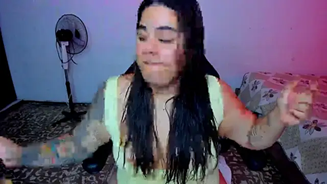 Snapshot of Sharon_hils chatting on June 29, 2026, 6:52 pm Sharon hils online show from June 29, 2026, 6:52 pm