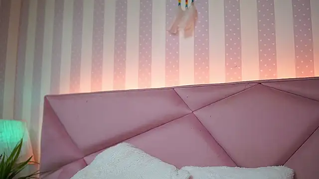 SabrinaHope online show from February 16, 2025, 12:08 am