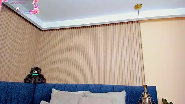 kathecute   online show from January 16, 2026, 1:42 am