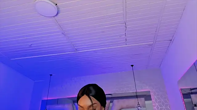 ChaynnaCooper online show from February 14, 2025, 10:58 pm