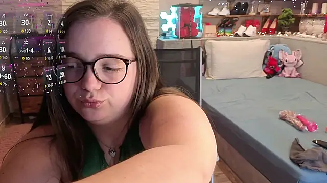 Kimberly-Caprice online show from May 4, 2026, 6:09 am