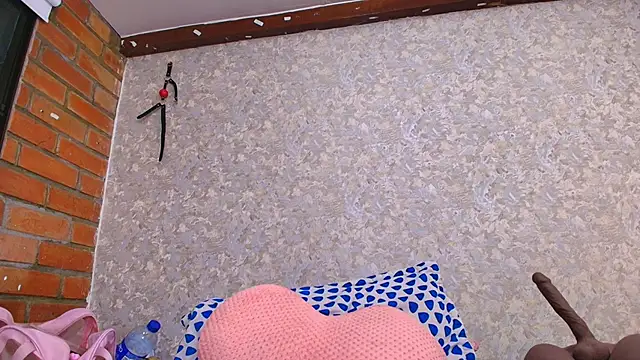 Snapshot of nicol_f chatting on January 10, 2025, 1:53 am nicol f online show from January 10, 2025, 1:53 am