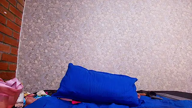 Snapshot of nicol_f chatting on January 24, 2025, 1:13 am nicol f online show from January 24, 2025, 1:13 am