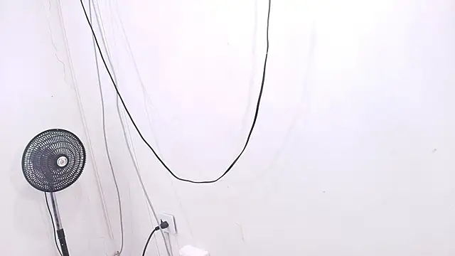 Snapshot of nicol_f chatting on October 14, 2025, 7:25 pm nicol f online show from October 14, 2025, 7:25 pm