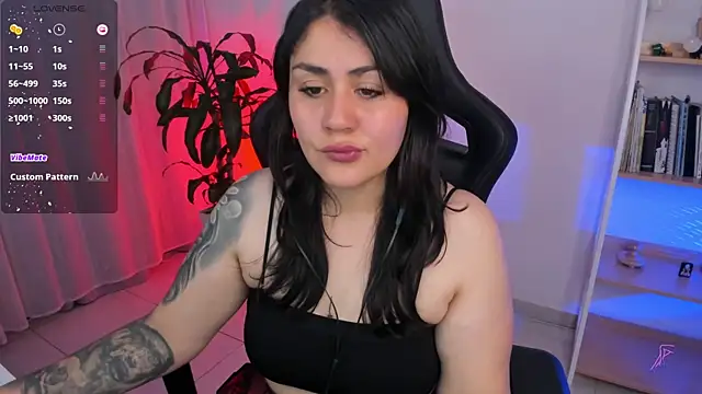 GretaX-X online show from April 22, 2026, 4:15 am