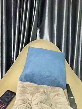 Ly Coca24 online show from February 6, 2025, 2:58 pm