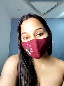 Varnika aarora online show from February 22, 2025, 4:07 am