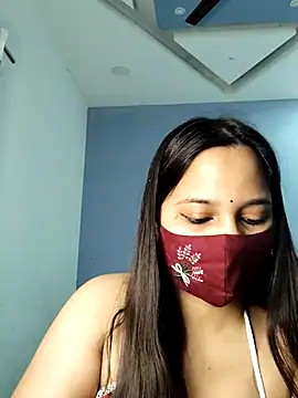 Varnika aarora online show from February 26, 2025, 4:36 am