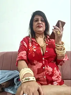 Hot Queen77 online show from February 28, 2025, 6:41 pm