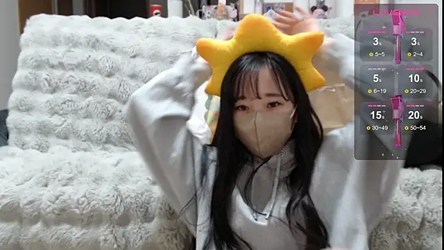 Rio chan  online show from February 24, 2025, 2:04 pm