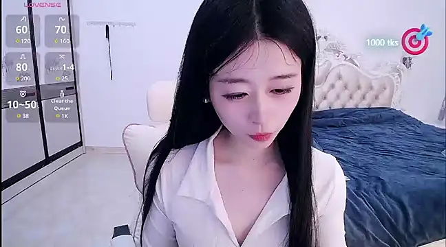 CN-xiaofei online show from February 21, 2025, 11:55 am