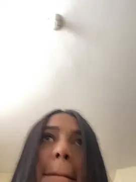 evely coelloo online show from March 11, 2025, 8:09 pm