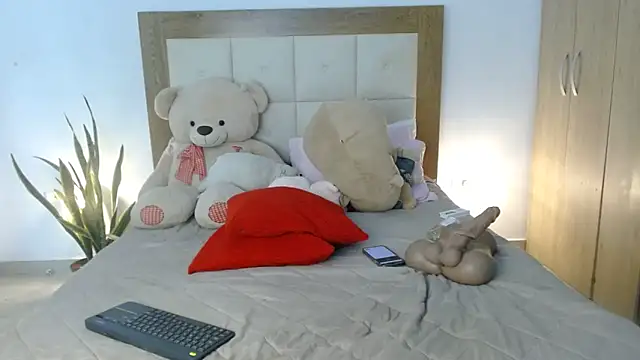 Snapshot of HELLEN_SWEET6 chatting on March 22, 2025, 12:49 am HELLEN SWEET6 online show from March 22, 2025, 12:49 am