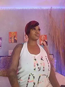 nahiarapalmer19 online show from November 1, 2025, 4:09 pm