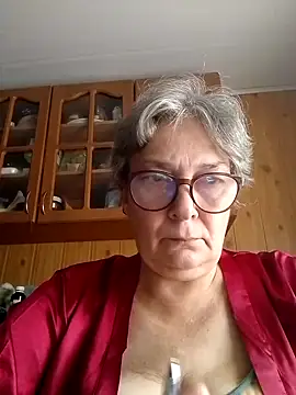 IrinaSweet54 online show from September 15, 2025, 7:19 am