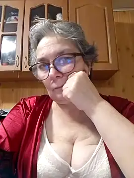 IrinaSweet54 online show from October 17, 2025, 7:33 am