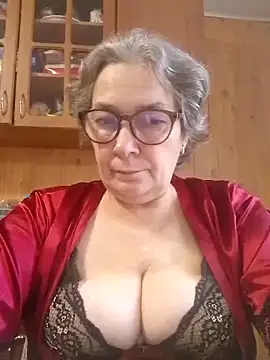 IrinaSweet54 online show from November 16, 2025, 8:20 am