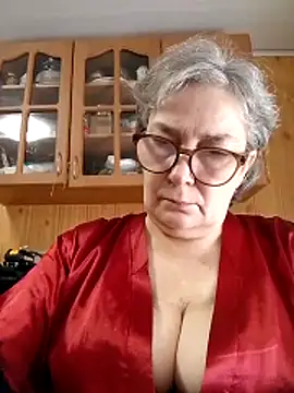 IrinaSweet54 online show from March 11, 2026, 7:58 am