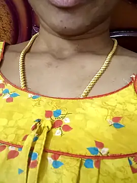 Ambika01 online show from November 5, 2025, 4:12 am