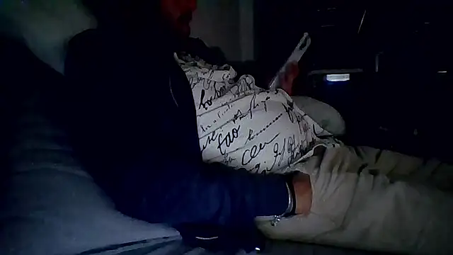 Snapshot of bobotatto chatting on May 7, 2026, 1:44 am bobotatto online show from May 7, 2026, 1:44 am