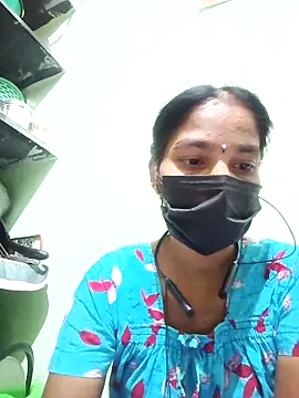 anusiya01 online show from February 5, 2025, 5:31 pm