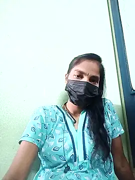 anusiya01 online show from February 11, 2025, 7:54 am