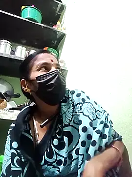 anusiya01 online show from February 15, 2025, 4:01 pm