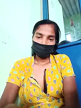 anusiya01 online show from March 1, 2025, 9:18 am