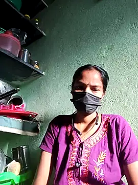 anusiya01 online show from March 4, 2025, 2:49 am