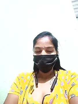 anusiya01 online show from March 16, 2025, 5:07 pm