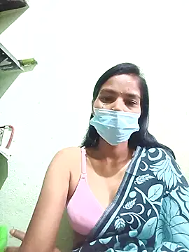 anusiya01 online show from November 24, 2025, 2:33 am