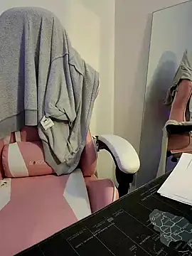 princess katey online show from December 12, 2024, 9:15 pm