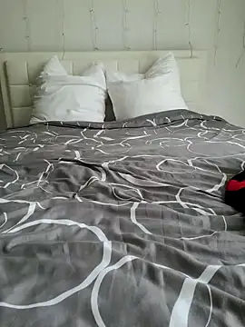 princess katey online show from March 15, 2025, 4:21 pm