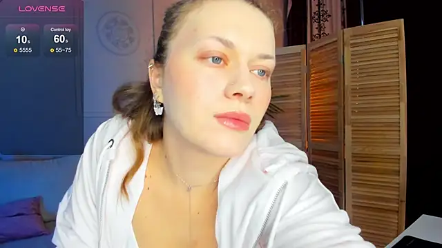 Ariell Margot  online show from March 8, 2025, 3:24 pm