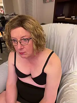 BookBabe27 online show from April 28, 2026, 2:27 am