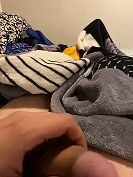 thums909 online show from December 5, 2025, 5:49 am