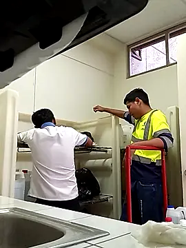 mateoliamcorea online show from April 2, 2026, 11:46 pm