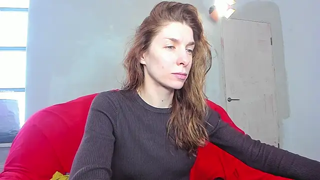 YourSuperModel online show from February 14, 2025, 7:28 am