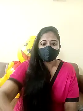 DIZZLING DIVA online show from December 30, 2024, 11:15 am