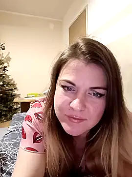 Snapshot of LunikaLunaX chatting on January 10, 2025, 7:54 pm LunikaLunaX online show from January 10, 2025, 7:54 pm