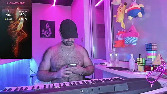 Snapshot of MAGABEAR077 chatting on February 28, 2025, 5:04 pm MAGABEAR077 online show from February 28, 2025, 5:04 pm