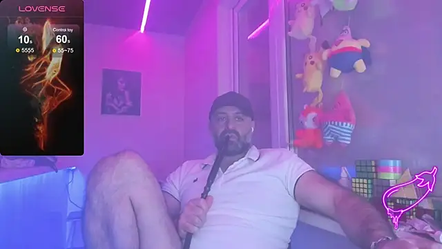 Snapshot of MAGABEAR077 chatting on March 11, 2025, 9:56 am MAGABEAR077 online show from March 11, 2025, 9:56 am