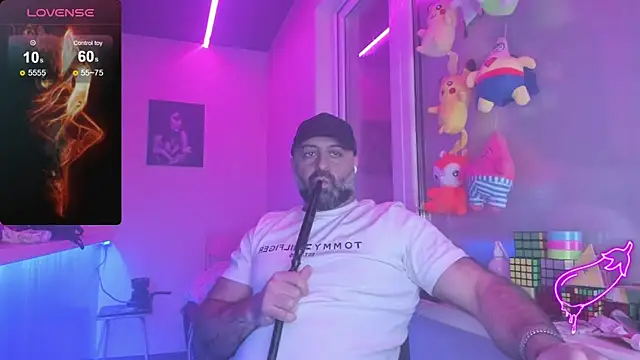 Snapshot of MAGABEAR077 chatting on March 12, 2025, 8:20 pm MAGABEAR077 online show from March 12, 2025, 8:20 pm